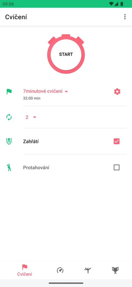 Aplikace 7 Minute Workout s tlačítkem START, výběrem cvičení „7minutové cvičení“, počtem koleček a volbami Zahřátí a Protahování.