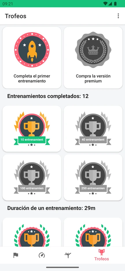 Pantalla Trofeos de la app con logros por el primer entrenamiento, por el número de entrenamientos completados y por la duración de un entrenamiento.