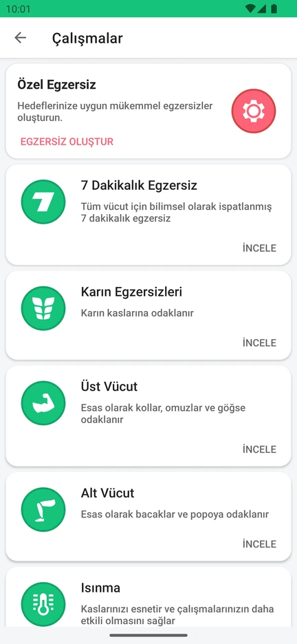 Uygulamadaki Çalışmalar ekranı: Özel Egzersiz, 7 Dakikalık Egzersiz, Karın Egzersizleri, Üst Vücut, Alt Vücut ve Isınma.